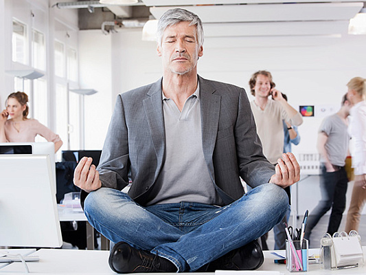 Unlocking Peak Performance: The Benefits of Meditation for Employee Health and Productivity