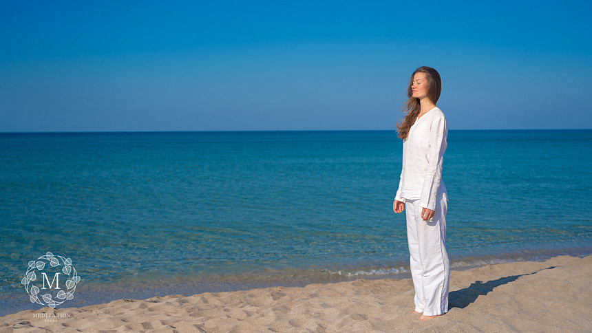 walk by the sea photo