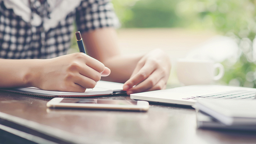 handwriting a photoWriting information by hand is a useful skill.