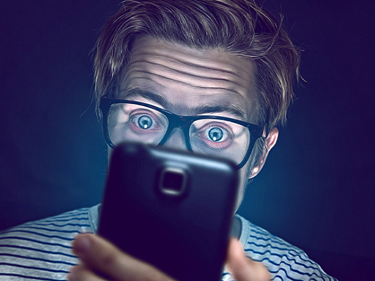 Why Social Media Harms Your Self-Esteem and How to Reclaim It with Meditation