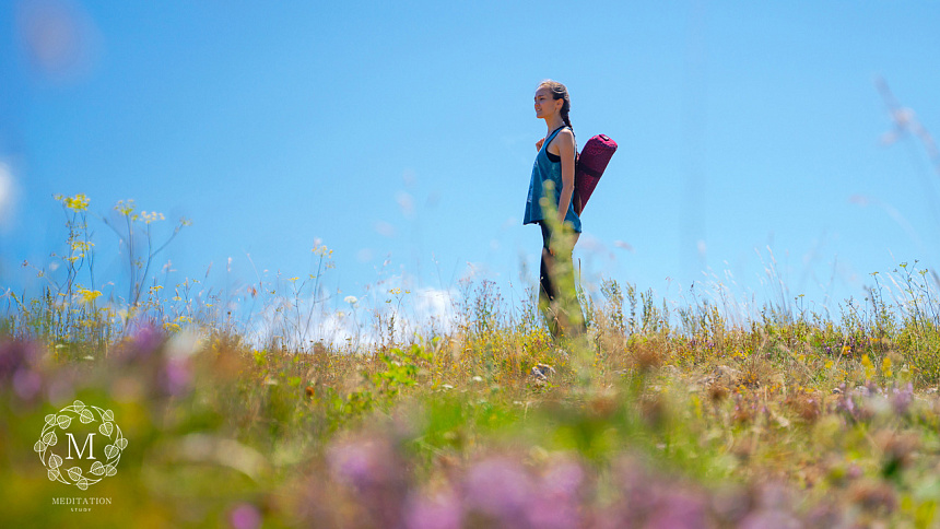 girl in the mountains photo