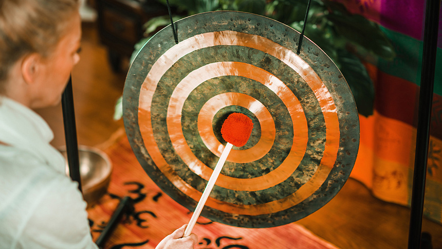 Meditation gong photo
