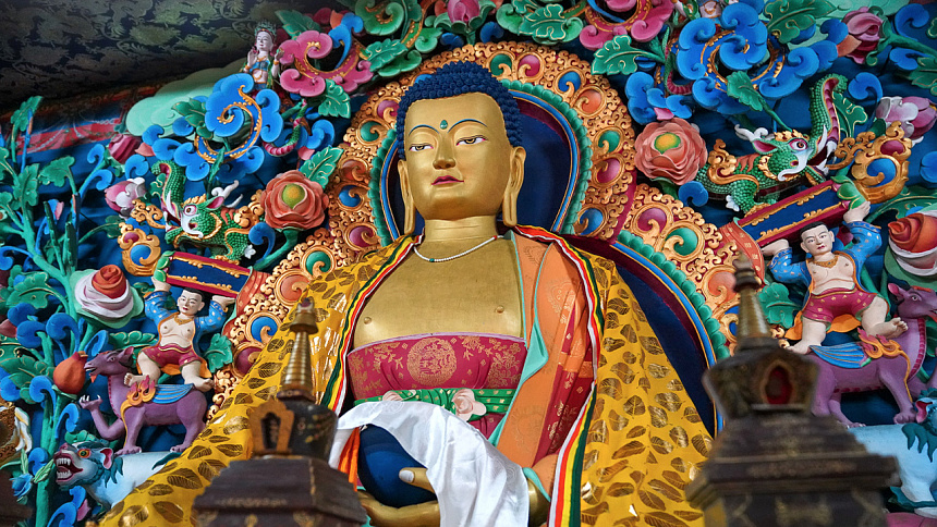 Buddha statue