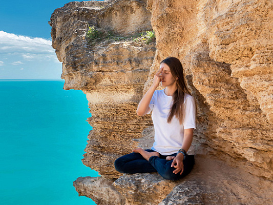 Nadi Shodhana Pranayama: Cleansing Energy Channels for a Balanced Mind